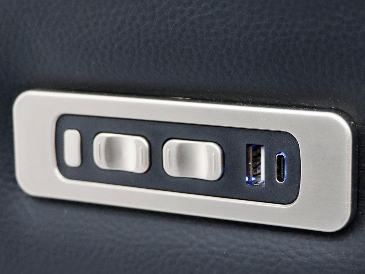 electric recliner sofa
leather power reclining sofa