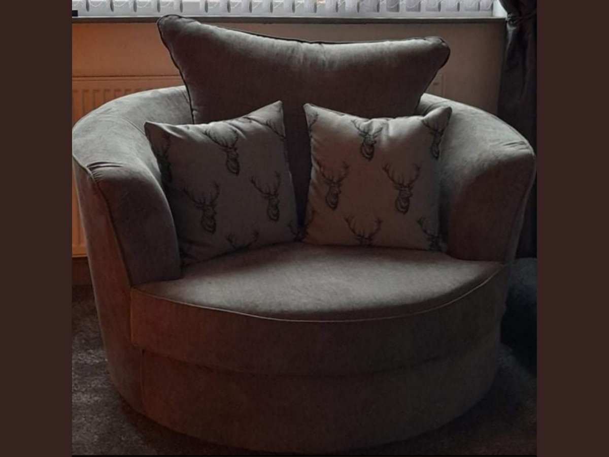 Verona Grey Swivel Chair 